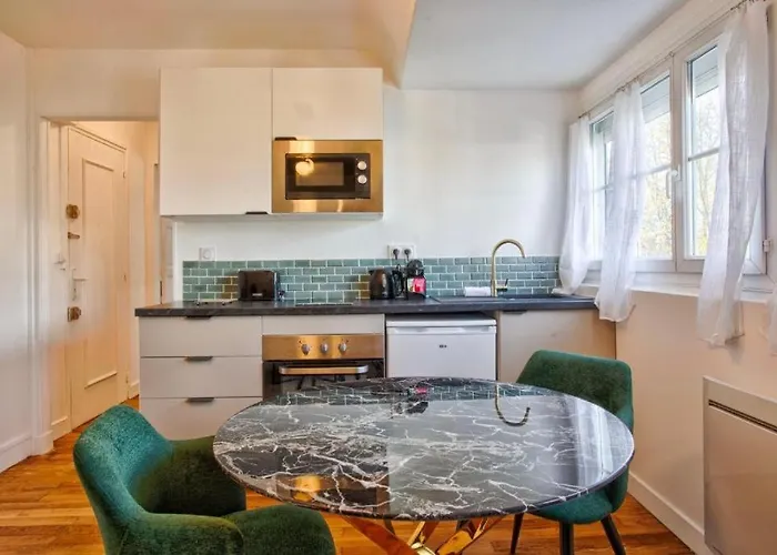 Apartment La Moderne, Parking Gratuit Au Centre De - Sas Lares Falaise (Calvados)