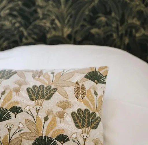 La Moderne, Parking Gratuit Au Centre De - Sas Lares *